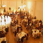 Garni Goldene Henne Hotel 3*