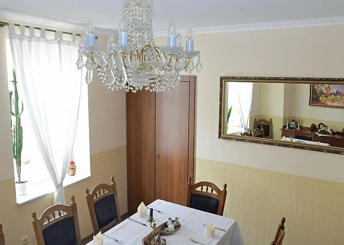 Garni Goldene Henne Hotel Arnstadt