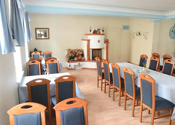 Garni Goldene Henne Hotel