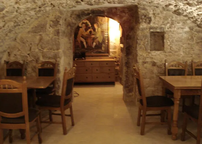 Hotel Garni Goldene Henne Arnstadt