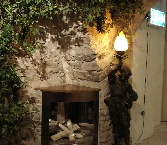 Garni Goldene Henne Arnstadt